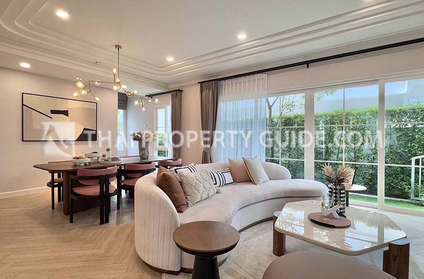 House with Shared Pool for rent in Bangnatrad